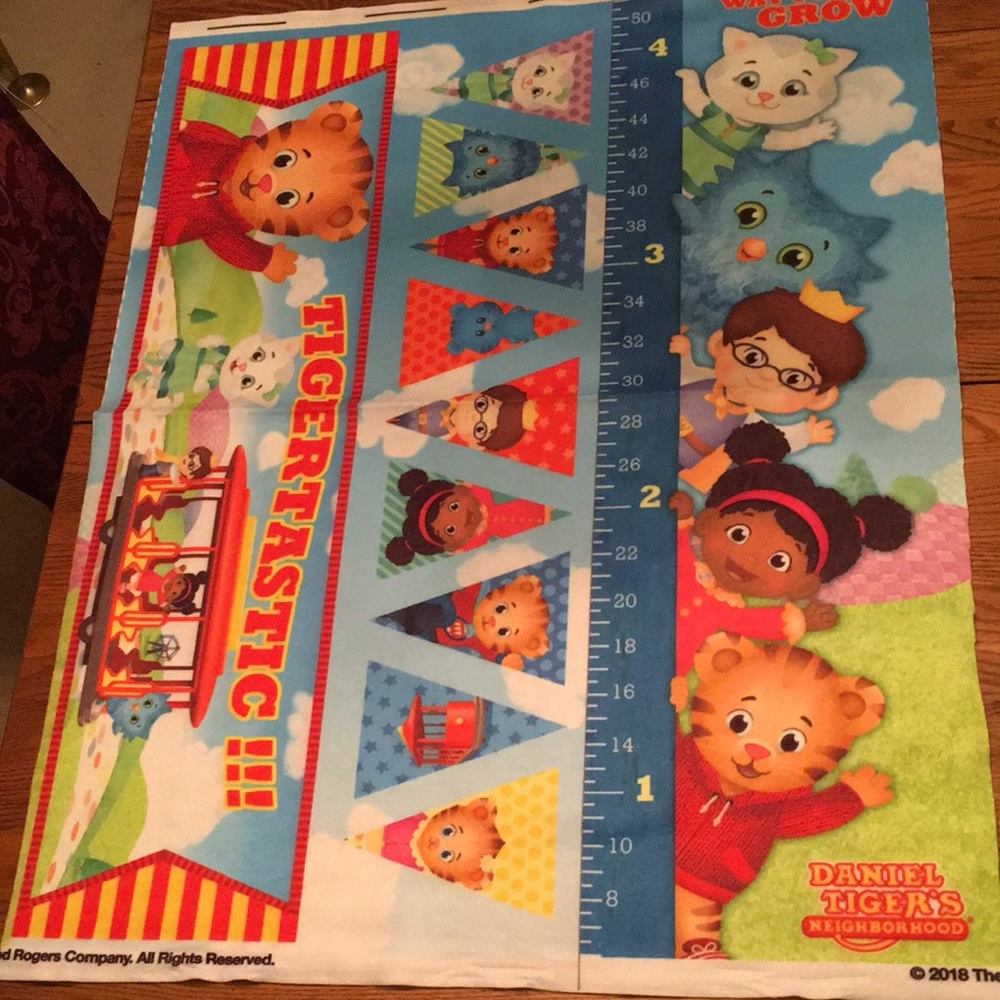 🌹DANIEL TIGER NEIGHBORHOOD WAY to GROW CHART w RULER TIGERTASTIC!! FELT FABRIC